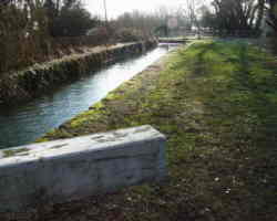 cerney wick lock in water - T&S Canal