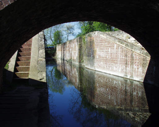 Wildmoorway Lower Lock from below after Dig Deep